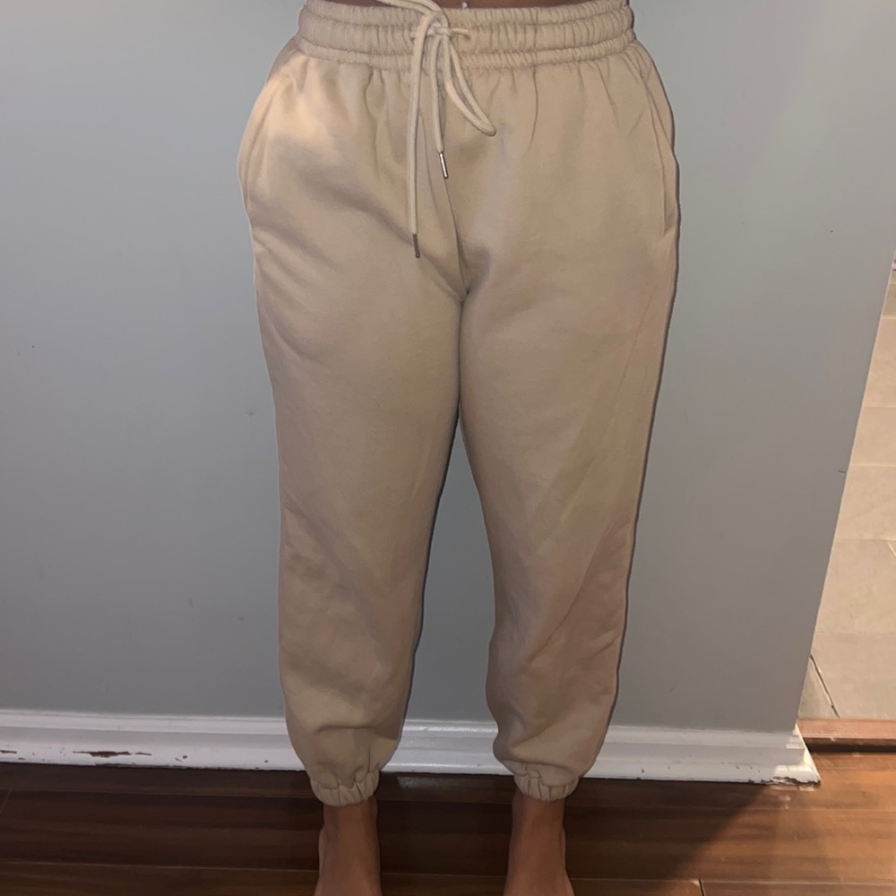 Fashion Nova Sweatpants!